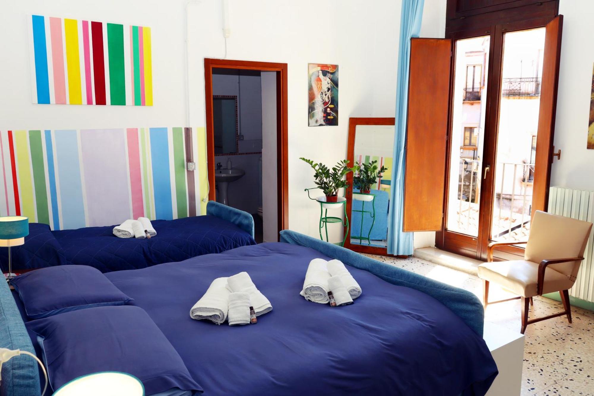 Casa Di Chiara Hostel Crotone Exterior photo